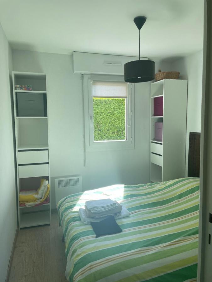 appartement proche mer avec jardin ensoleillé Houlgate Exterior foto