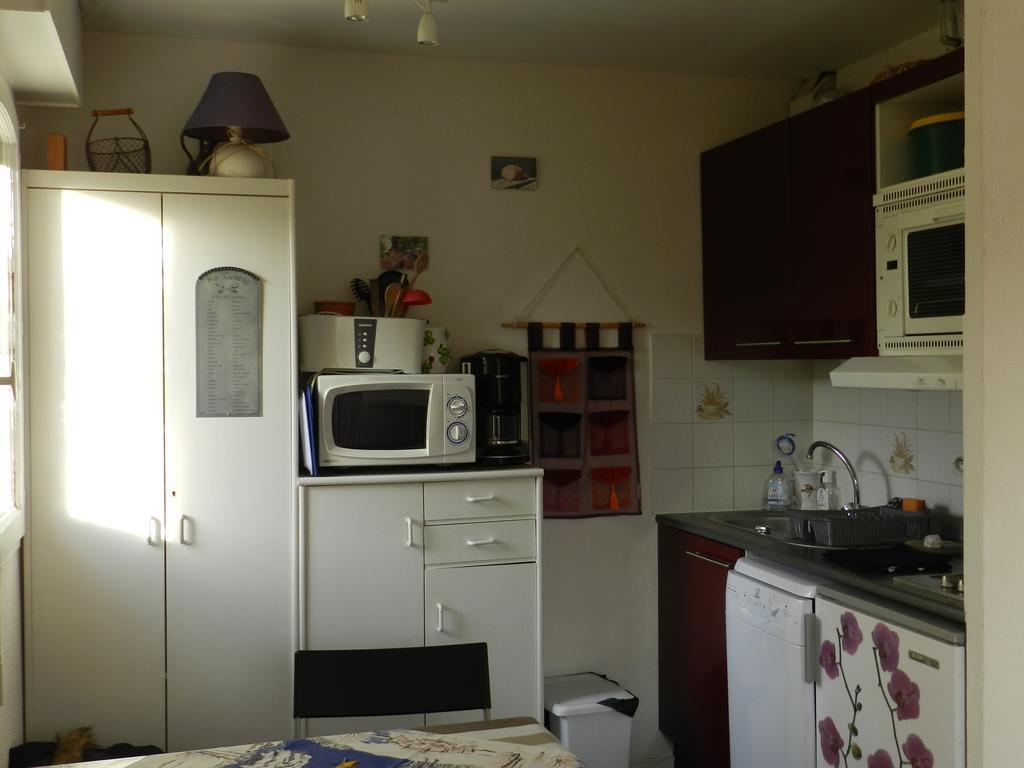 appartement proche mer avec jardin ensoleillé Houlgate Exterior foto