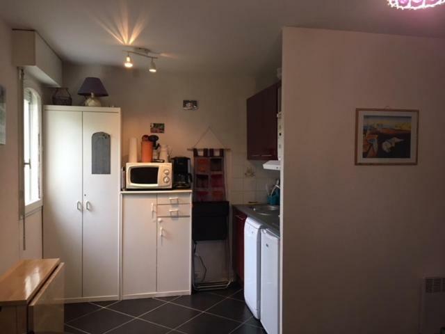 appartement proche mer avec jardin ensoleillé Houlgate Exterior foto